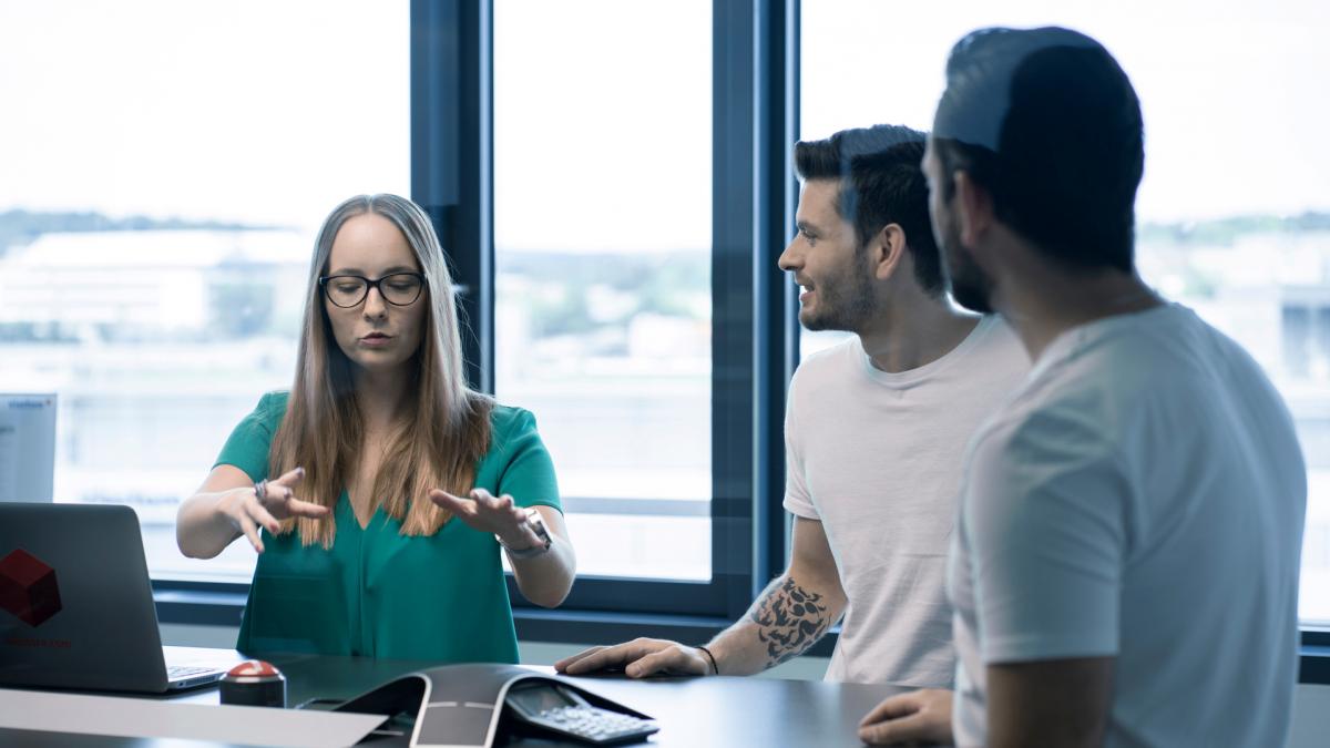 Servicebesprechung bei viastore 