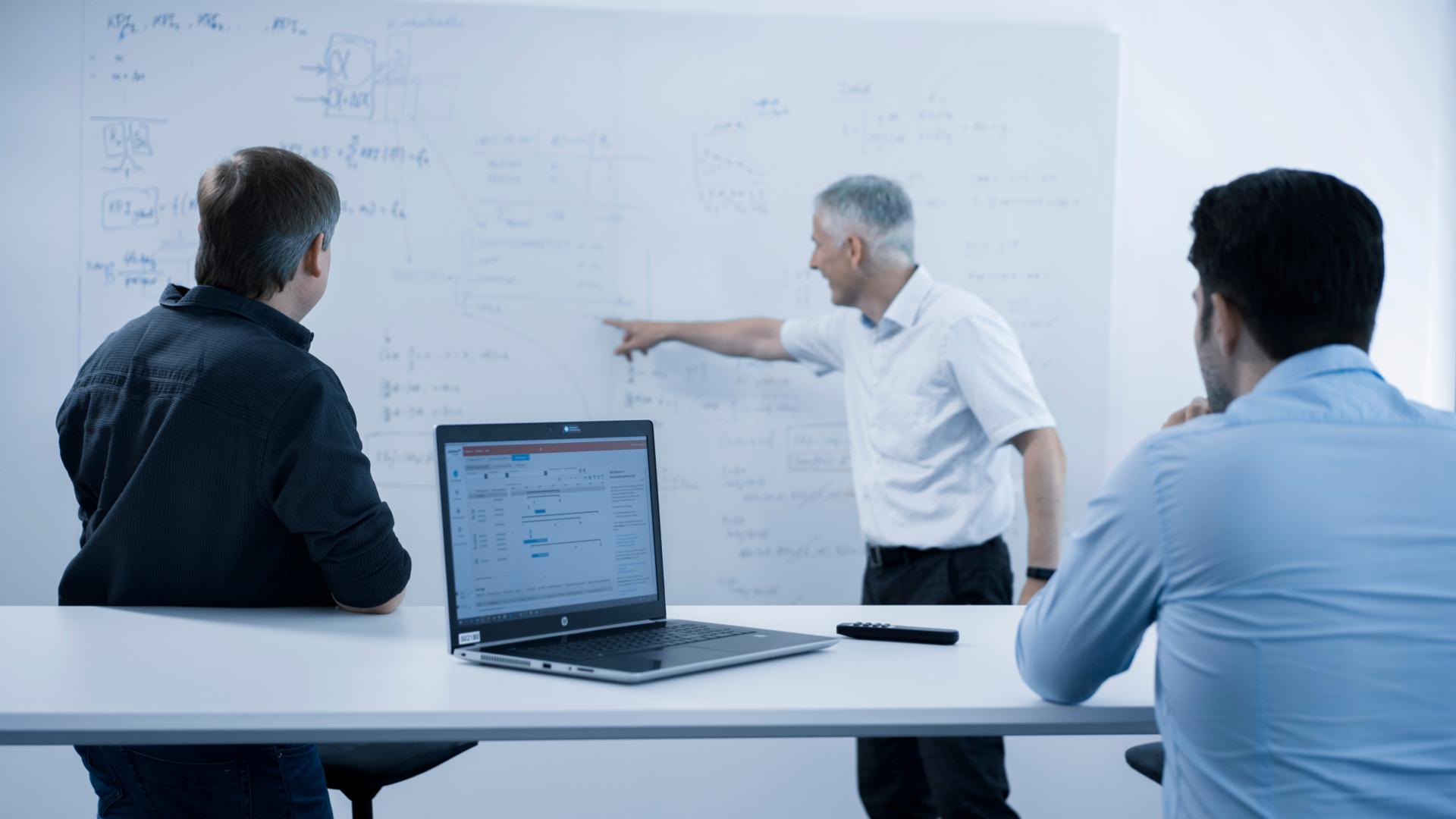 Discussion in the viastore software development department