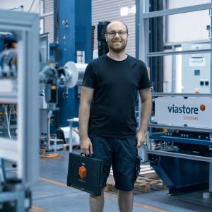 Software Developer Controls bei viastore