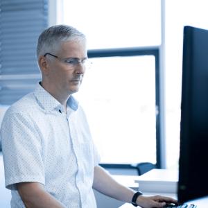 IT Manager arbeitet mit viadat 