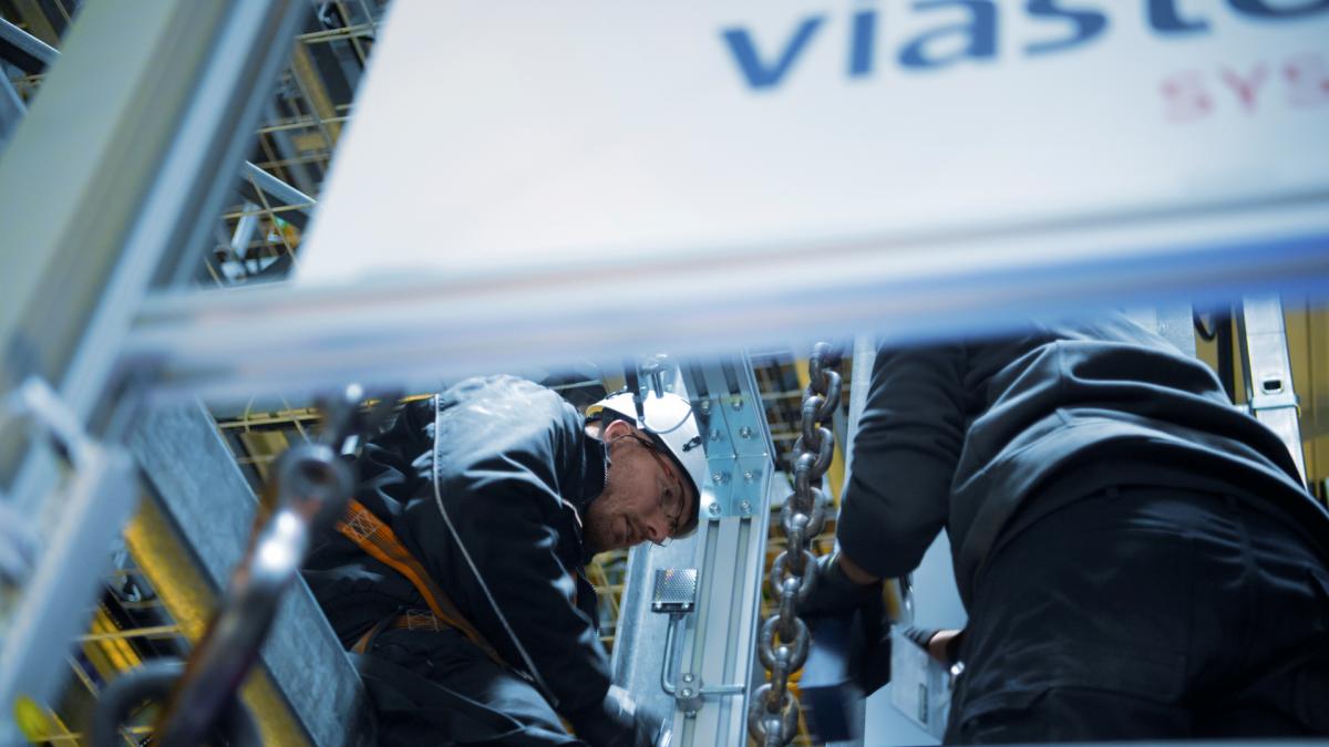 viastore On-Site-Service at metabo, Manufacturing Industry 