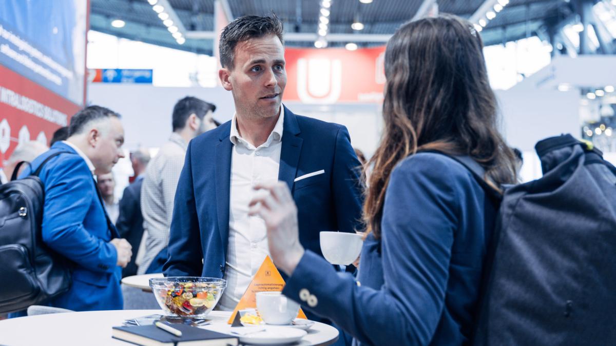 viastore Messestand Logimat 2025