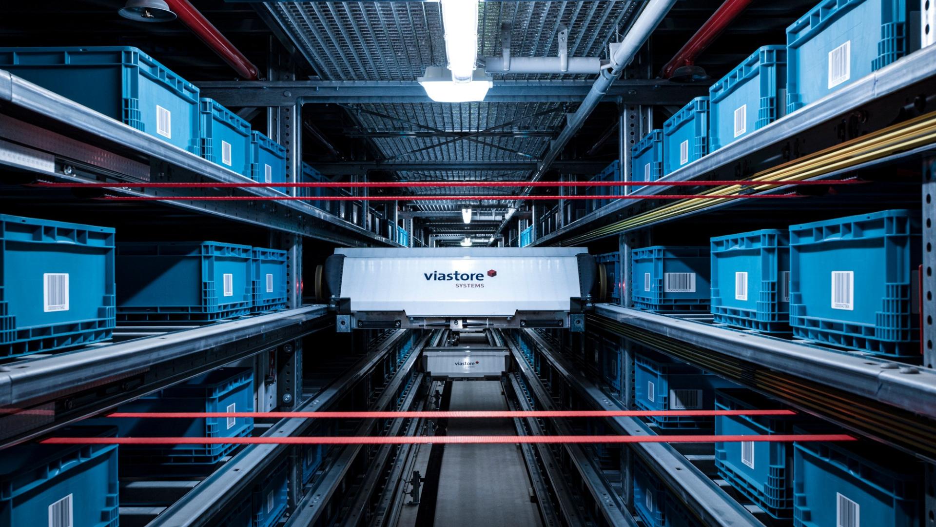 Shuttle bei viastore Referenzkunde Löffelhardt, Großhandel