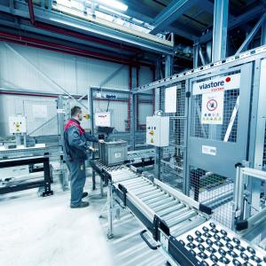 Warehouse systems with SAP EWM at Mennekes, Manufacturing Industry