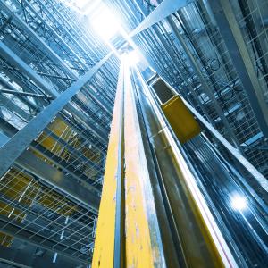 viastore Modernización del almacén de Metabo, Producción industrial, Referencia, Salida del transelevador